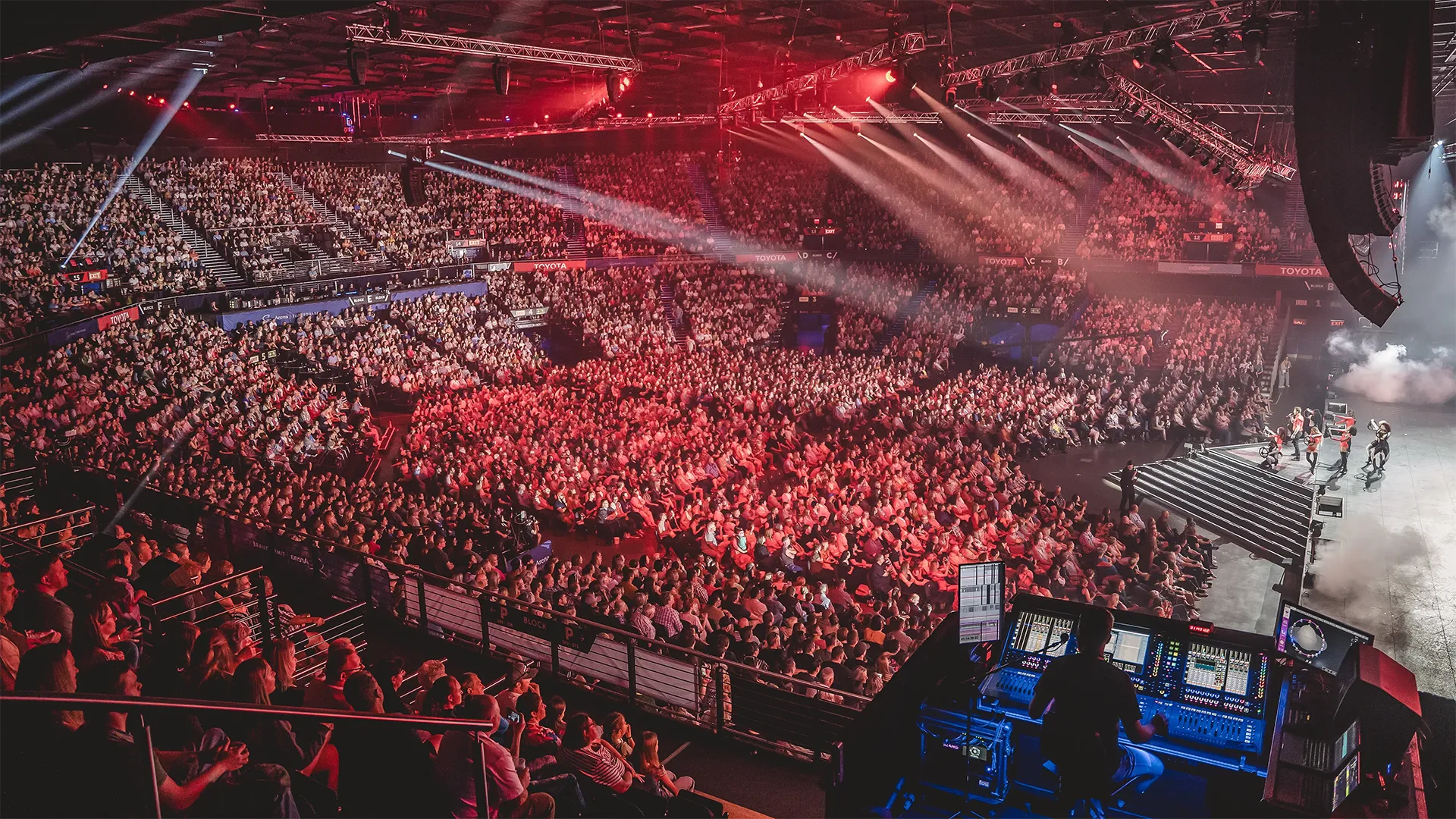 216   194   AIG 20 {Index} - MGG Event Production Portfolio